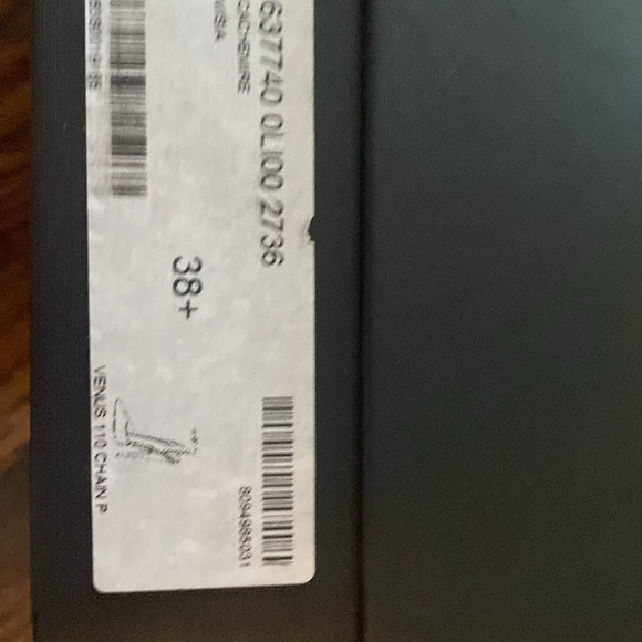 Elegant shoes, good condition. Comes with dusty bag and packaging. - Picture 7 of 8